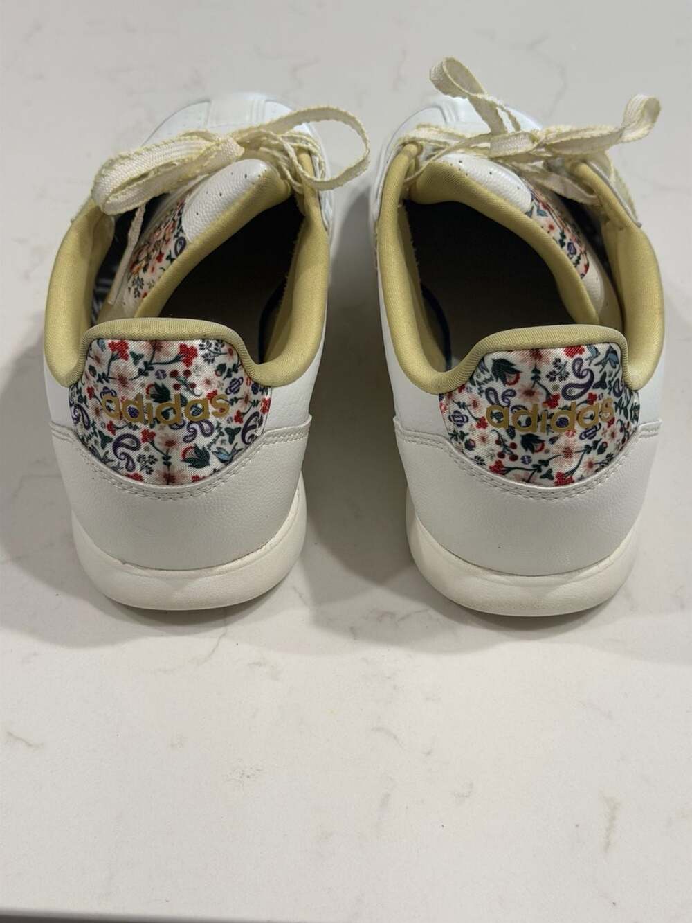 Adidas Barreda Lo Cloudfoam White Floral Women's Sneakers Size US 8 - Picture 6 of 11